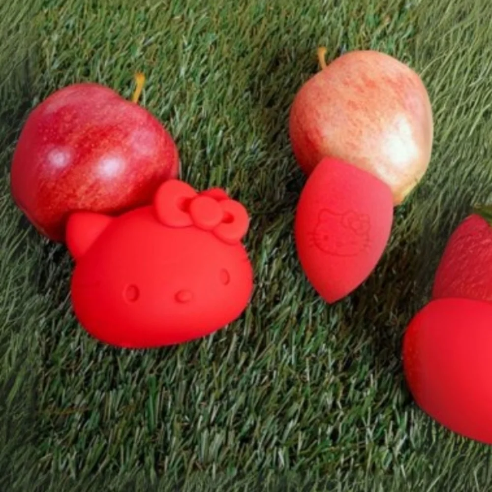 Impressions X‎ Hello Kitty Silicone Case + Beauty Sponge- Red